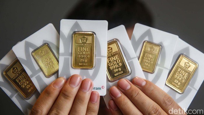 Harga Emas Anjlok Lagi! Turun Sebanyak Ini