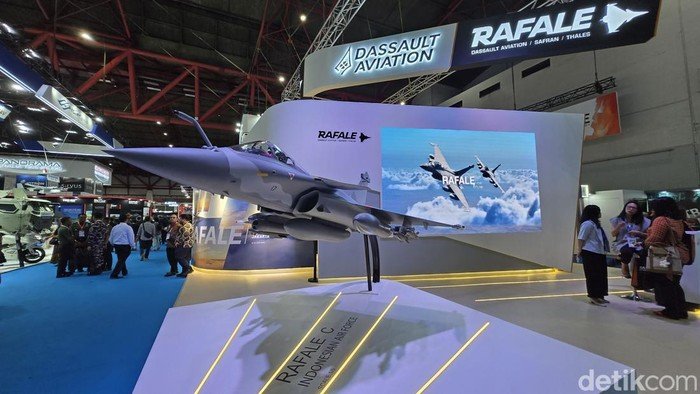 Adu Teknologi Perang di Indo Defence Expo, Ada Rafale dan Bayraktar